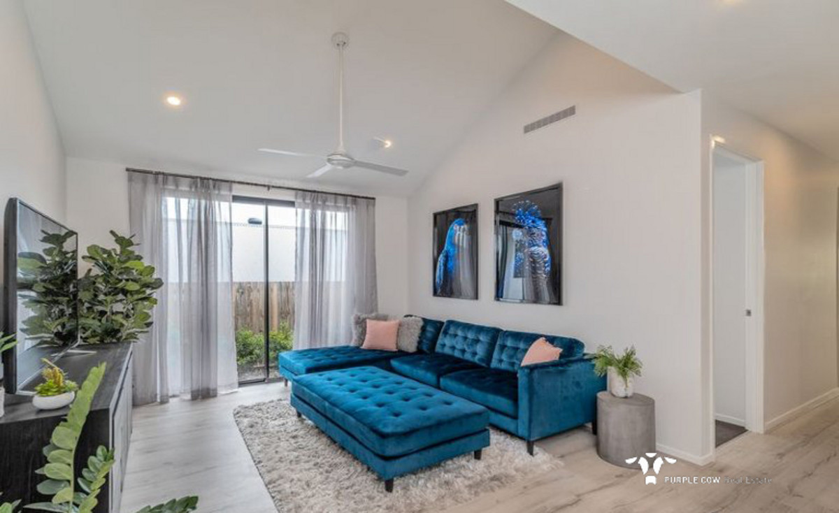 Rental: Spring Mountain, QLD, 4300 photo-2
