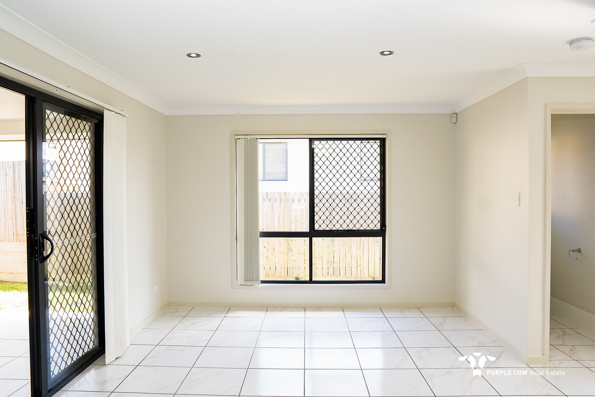 Rental: Springfield Lakes, QLD, 4300 photo-4