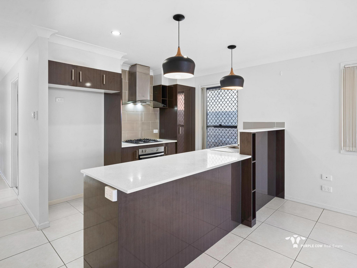 Rental: Springfield Lakes, QLD, 4300 photo-2