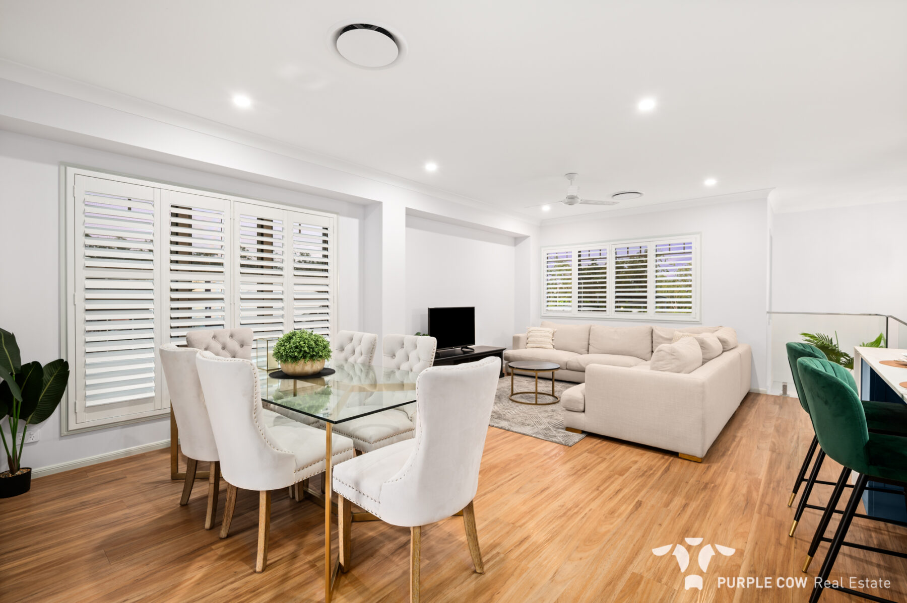 Property: 21 Grafton Street, Spring Mountain, QLD, 4300 photo-3