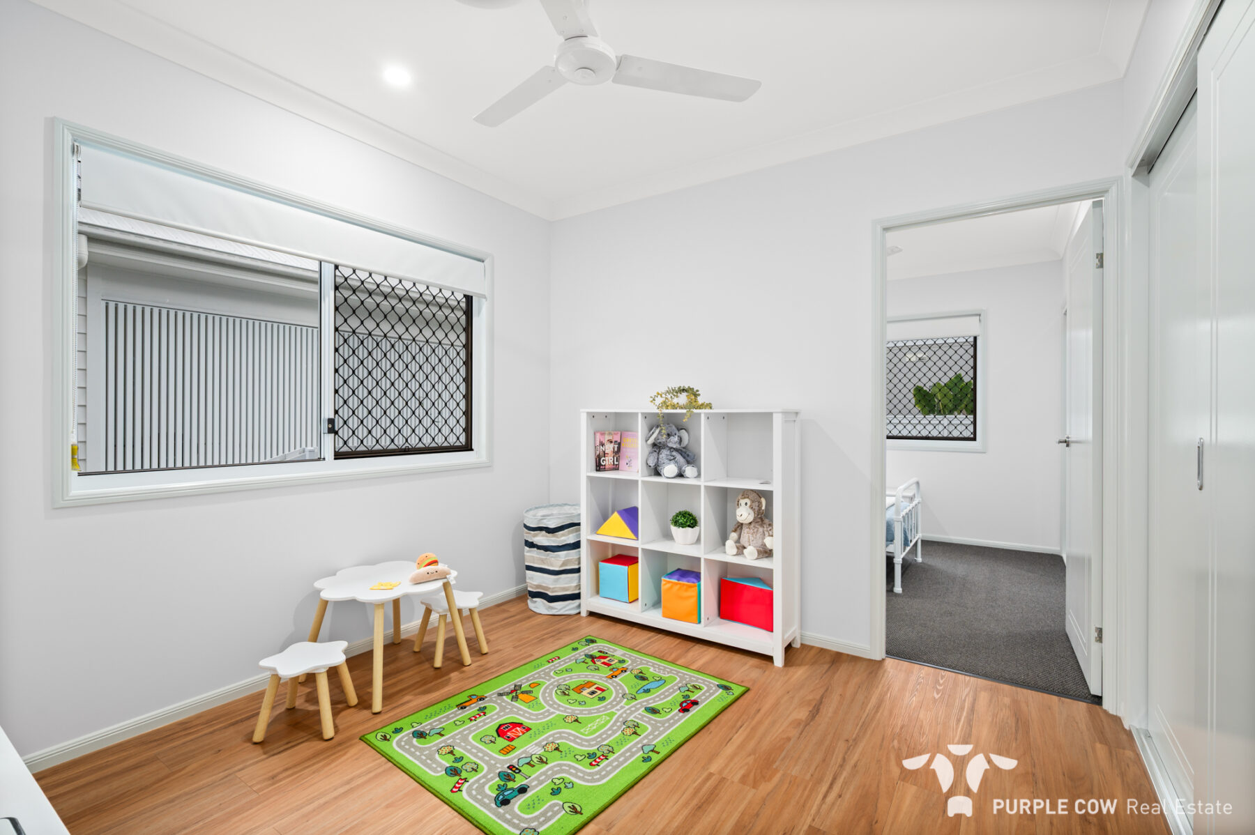 Property: 21 Grafton Street, Spring Mountain, QLD, 4300 photo-11