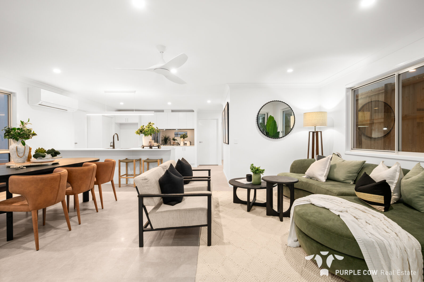 Property: 13 Helix Close, Spring Mountain, QLD, 4300 photo-3