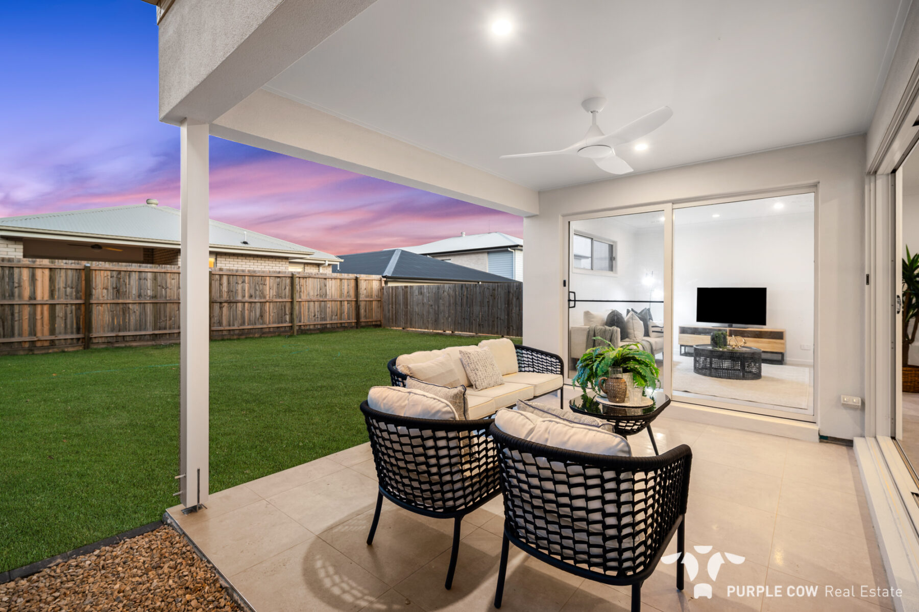 Property: 13 Helix Close, Spring Mountain, QLD, 4300 photo-6