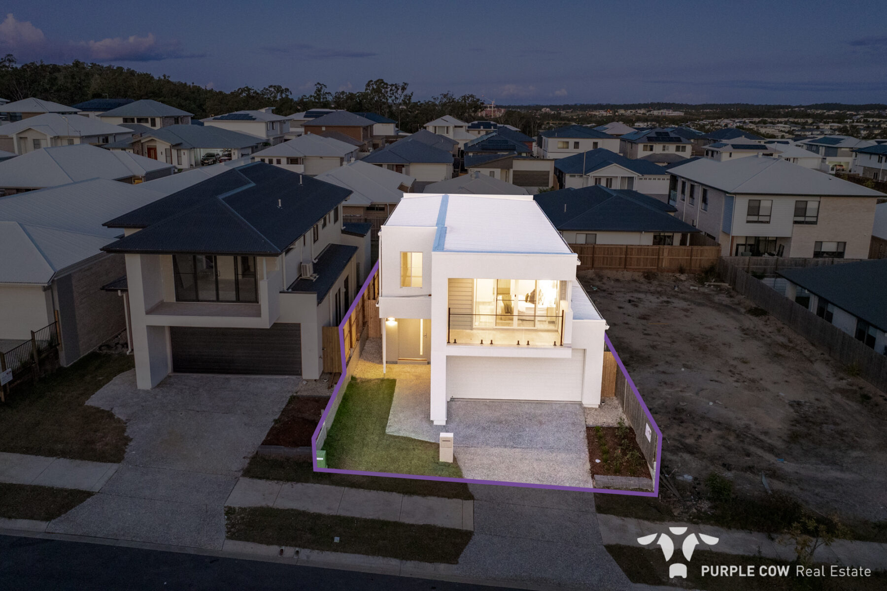 Property: 13 Helix Close, Spring Mountain, QLD, 4300 photo-16