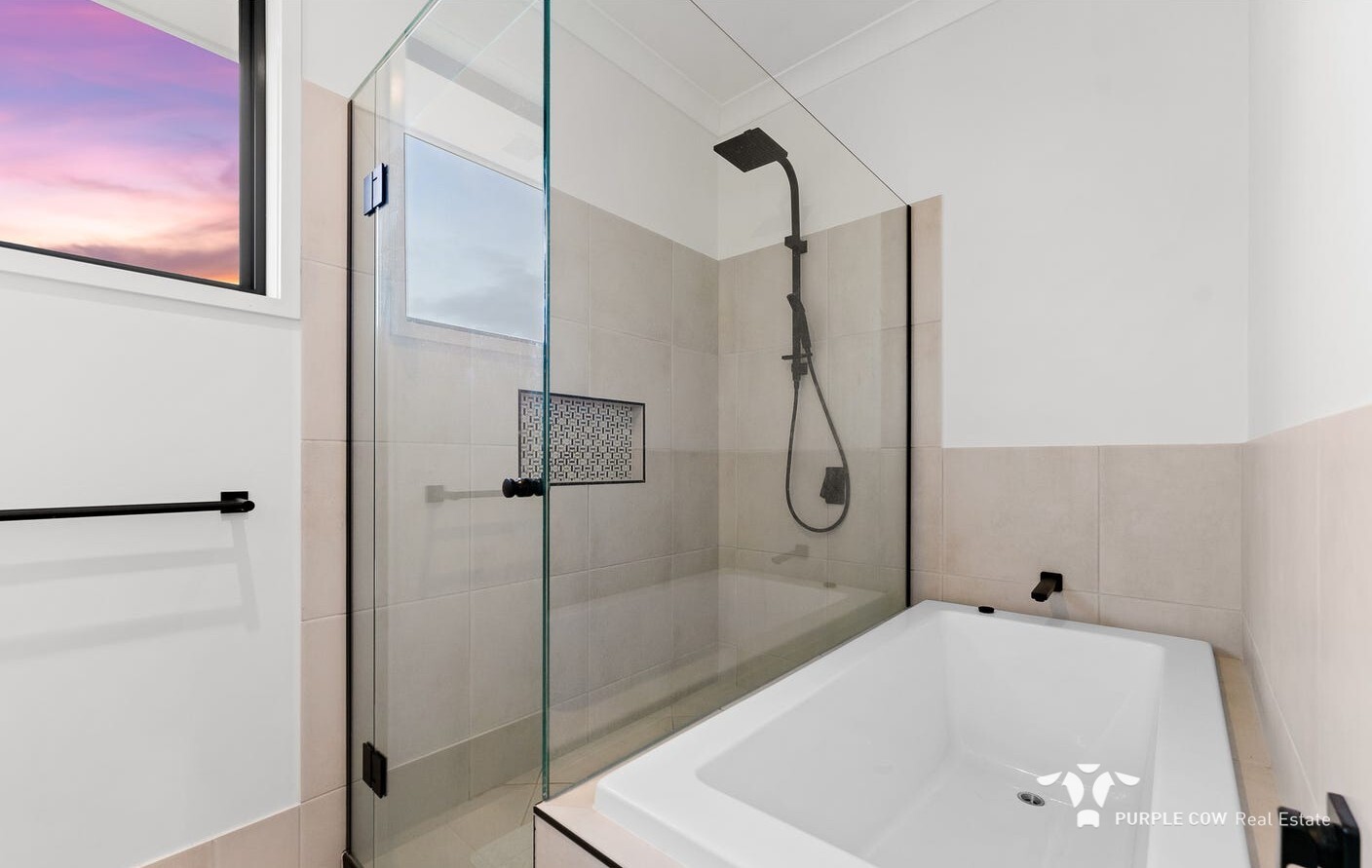 Rental: Pallara, QLD, 4110 photo-13