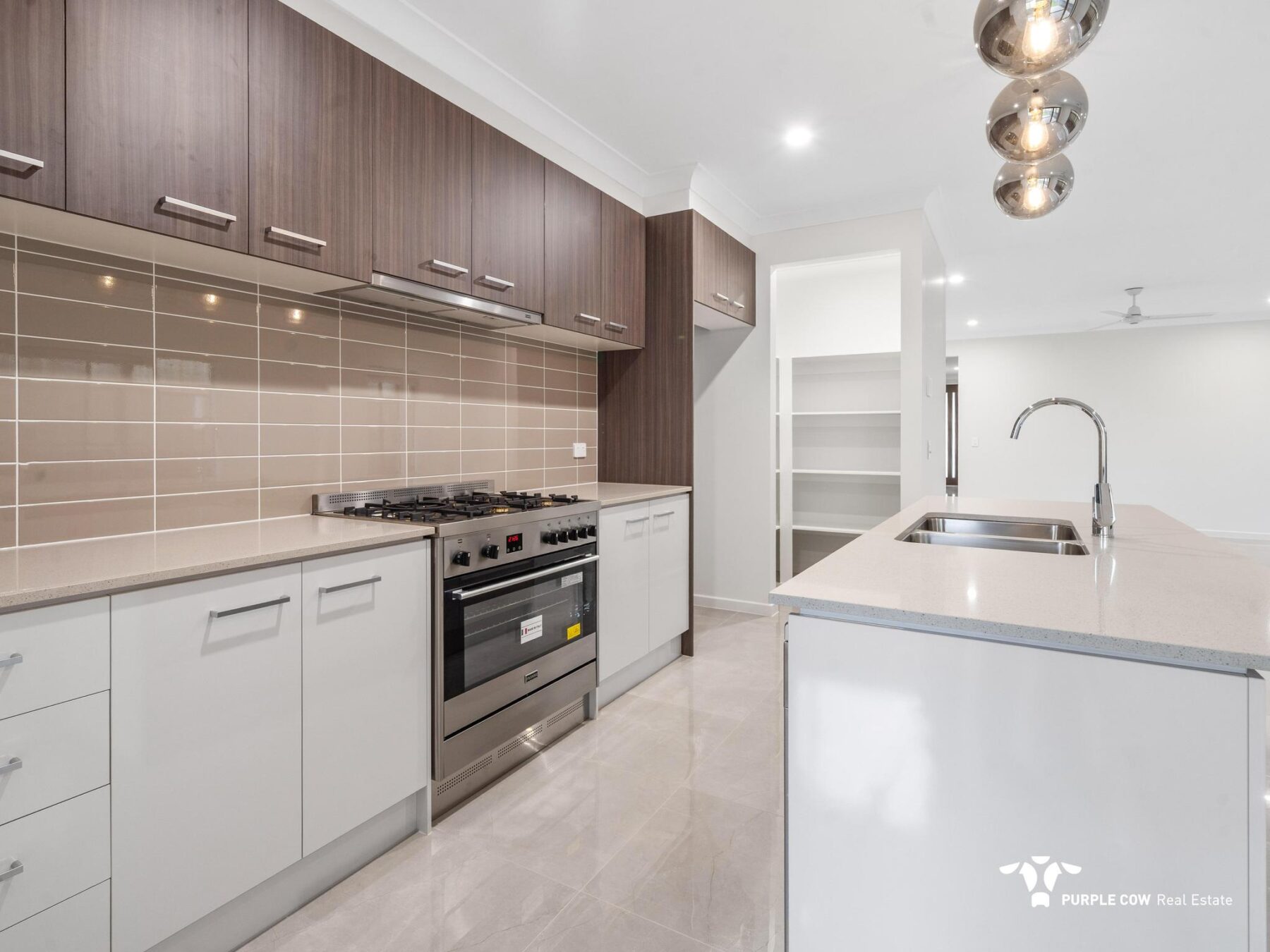 Rental: White Rock, QLD, 4306 photo-2