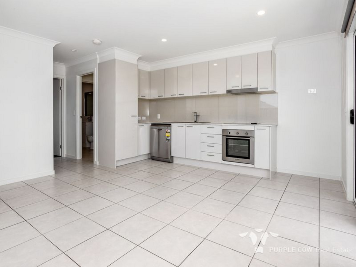 Rental: Brassall, QLD, 4305 photo-3