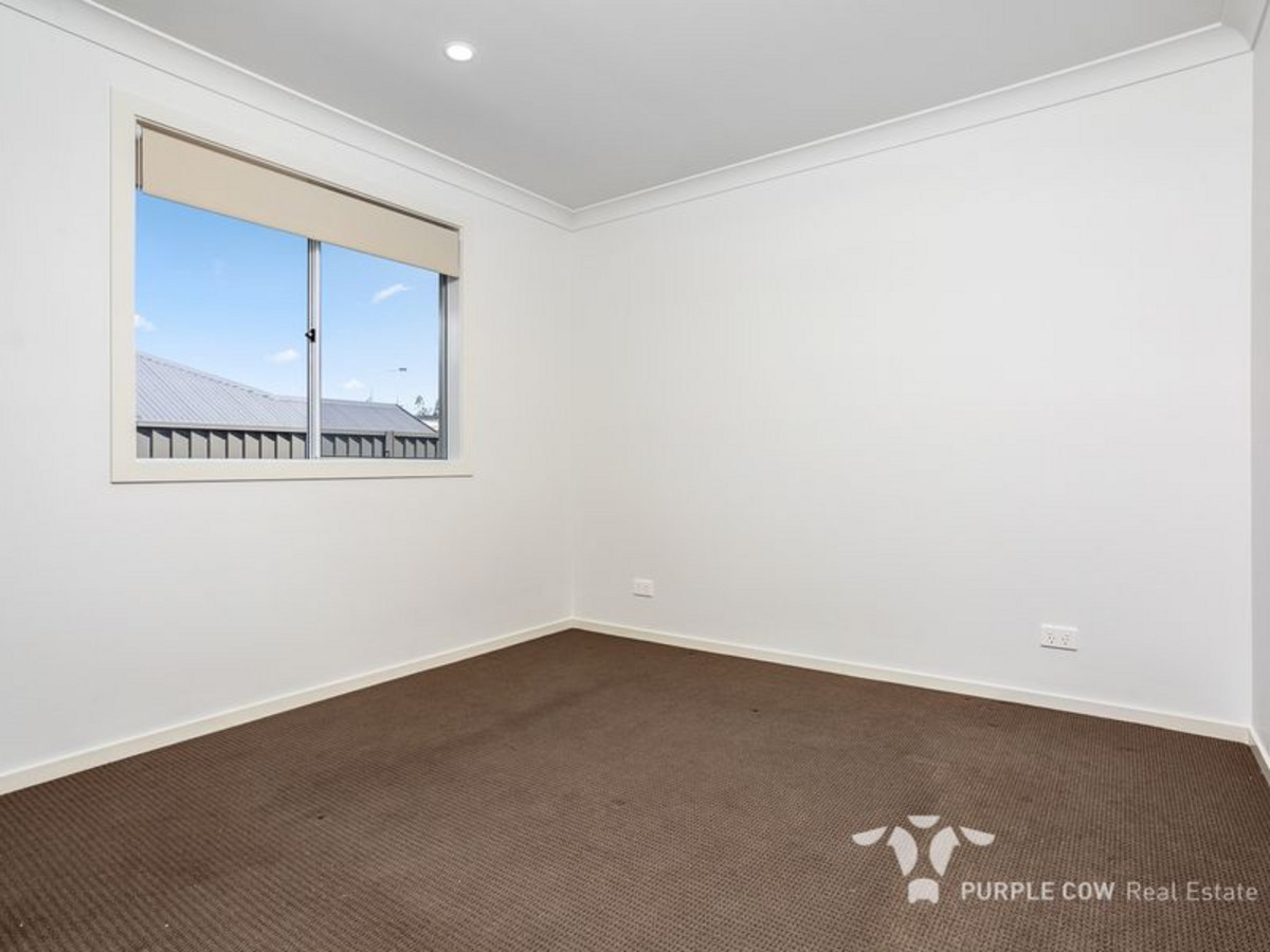 Rental: Brassall, QLD, 4305 photo-4