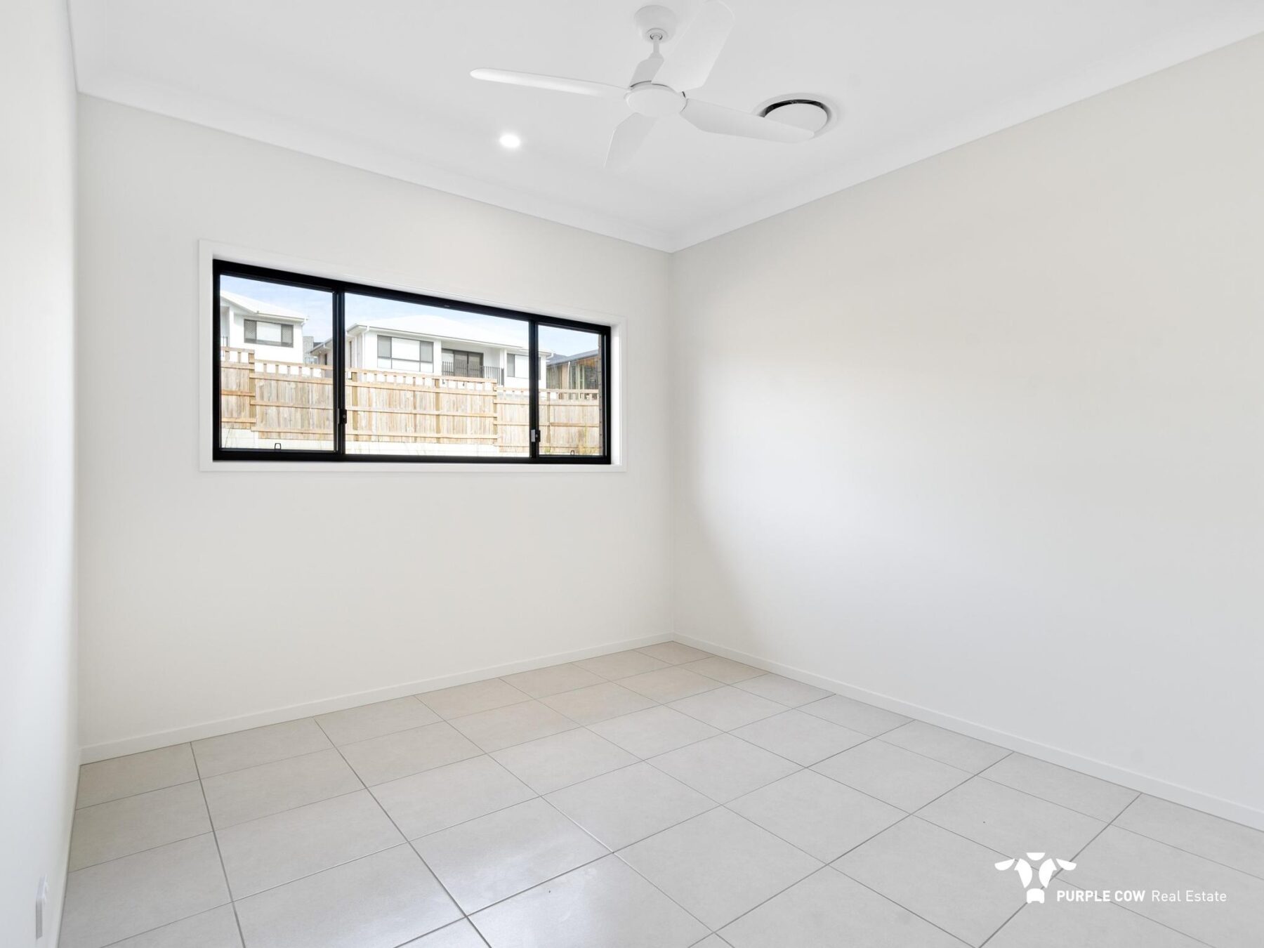 Rental: Spring Mountain, QLD, 4300 photo-11
