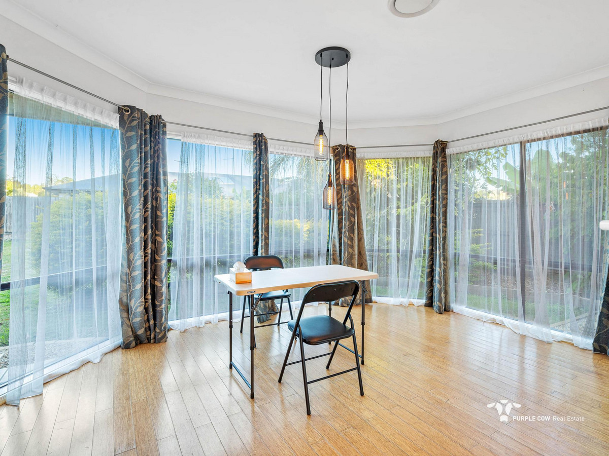 Rental: Augustine Heights, QLD, 4300 photo-2