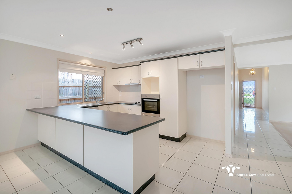 Rental: Springfield Lakes, QLD, 4300 photo-2