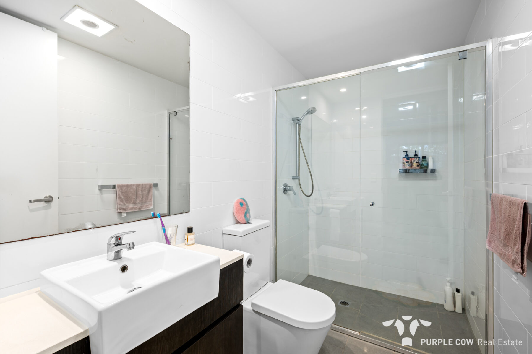 Rental: Holland Park, QLD, 4121 photo-7