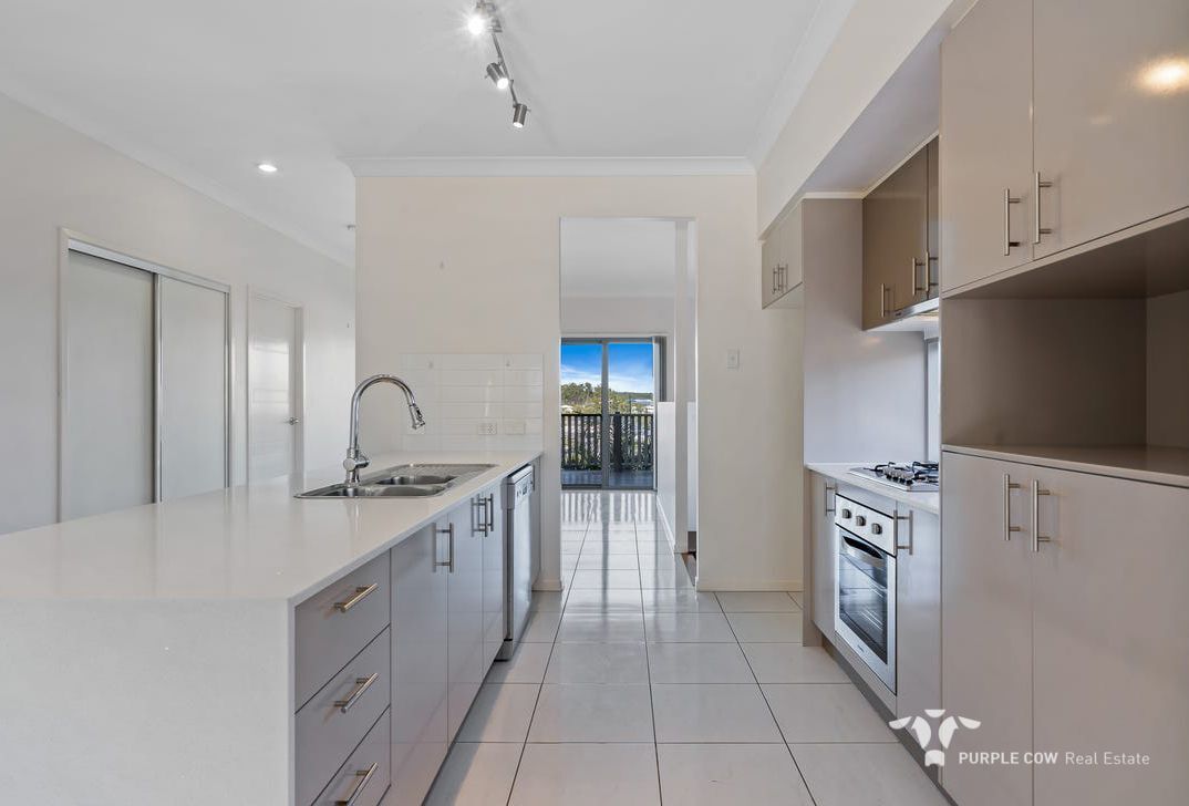 Rental: Springfield Lakes, QLD, 4300 photo-5