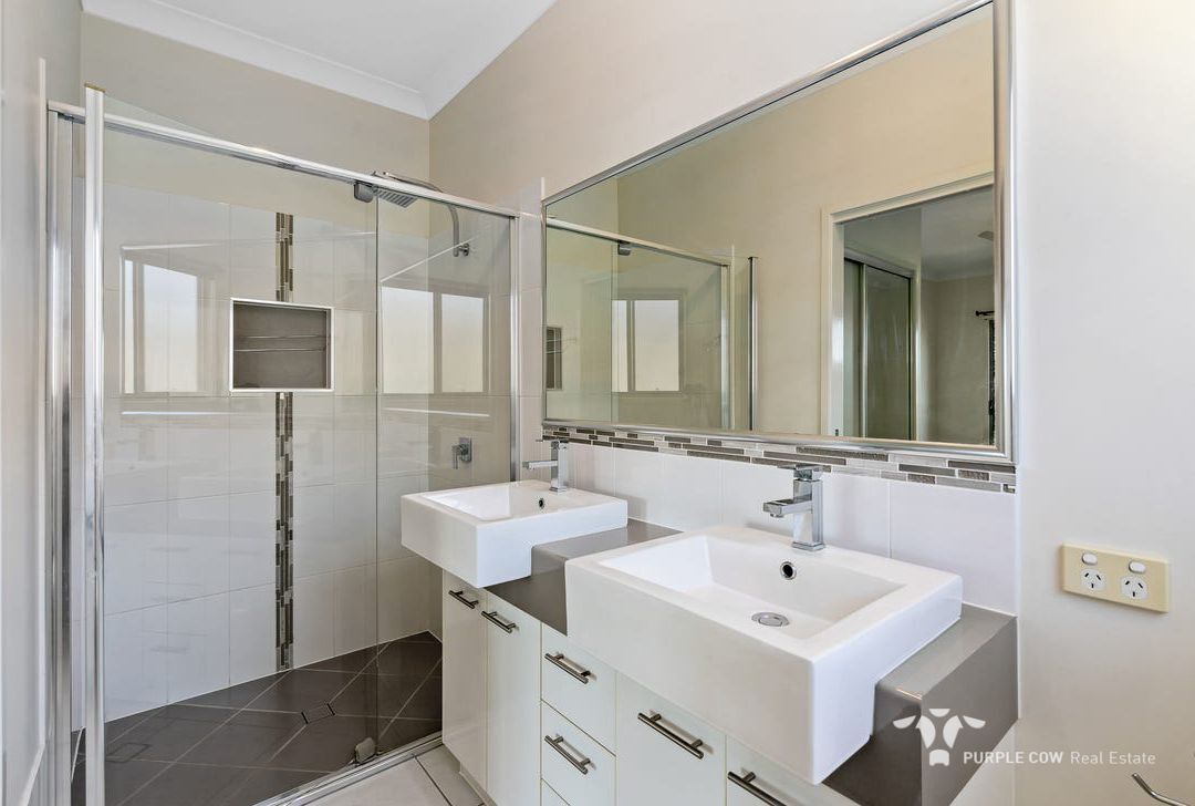 Rental: Springfield Lakes, QLD, 4300 photo-9