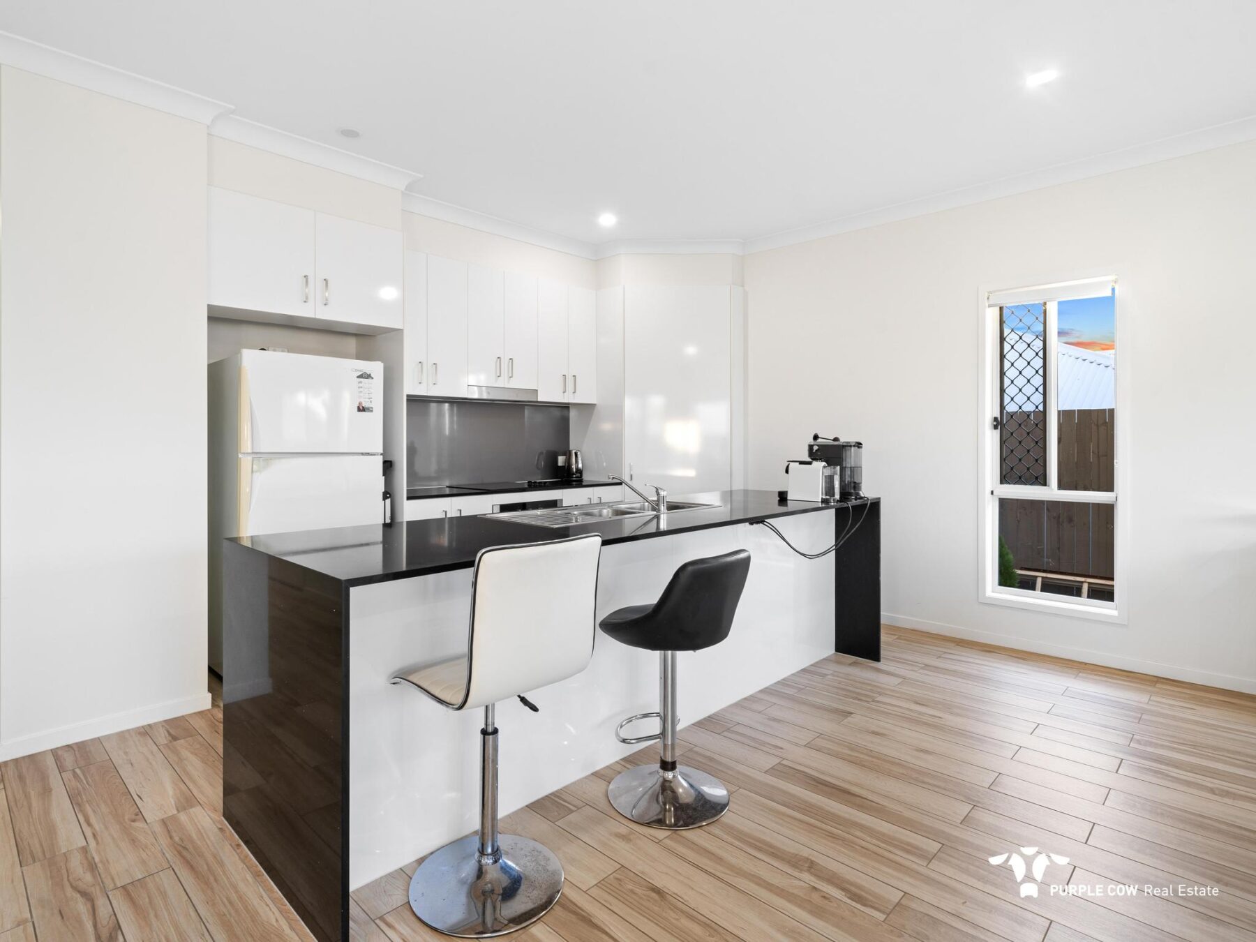 Rental: 18 Barrow Street, Springfield Lakes, QLD, 4300 photo-2