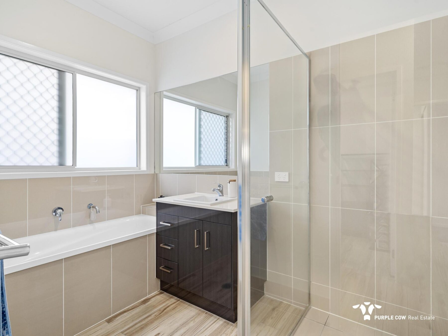 Rental: 18 Barrow Street, Springfield Lakes, QLD, 4300 photo-5