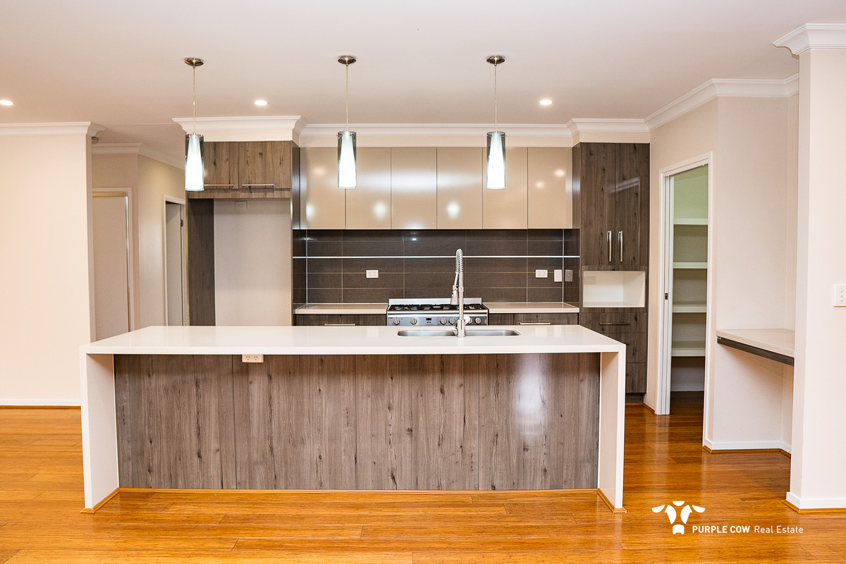 Rental: Springfield Lakes, QLD, 4300 photo-2