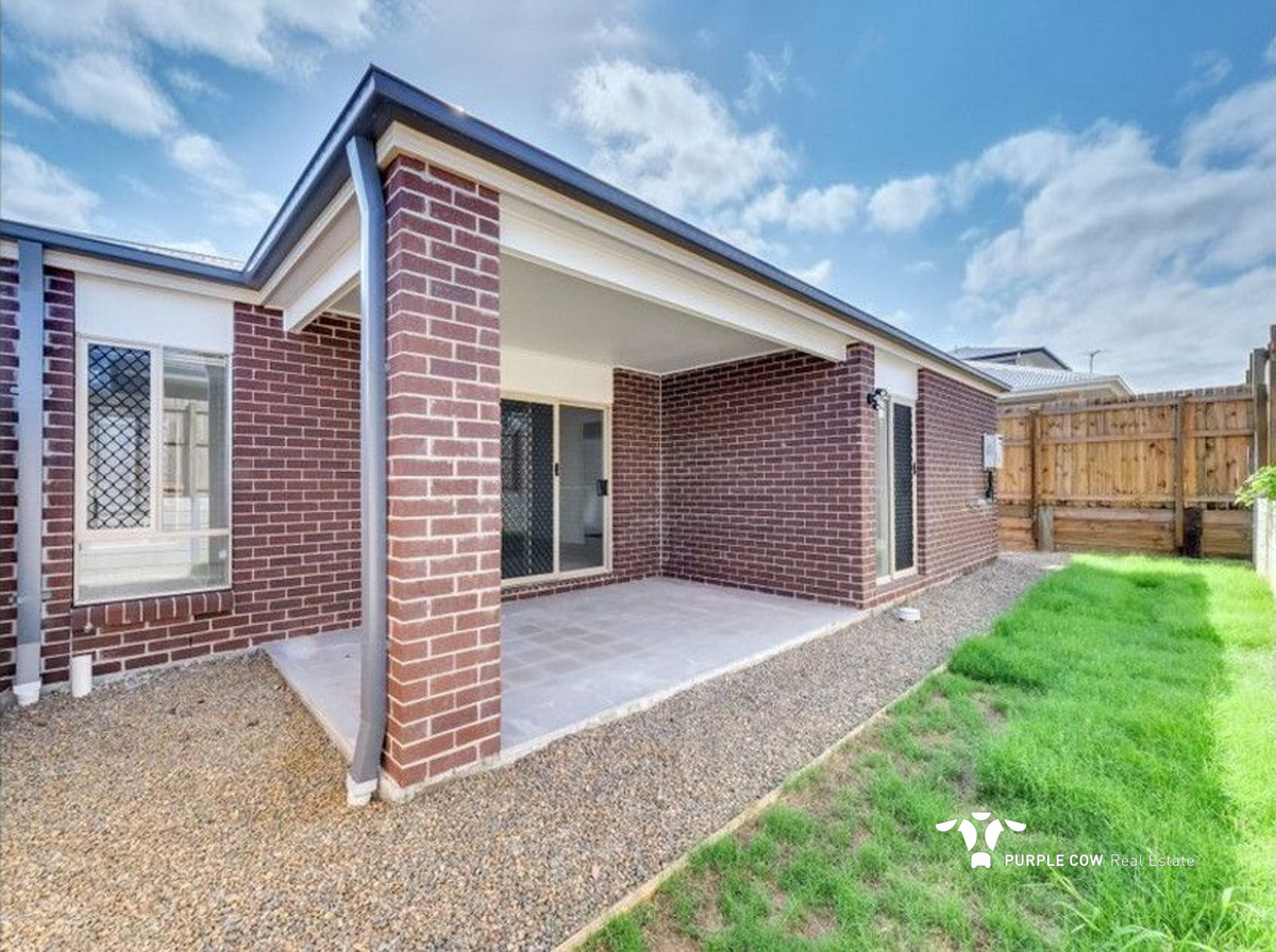 Rental: 53 Dubai Circuit, Spring Mountain, QLD, 4300 photo-8