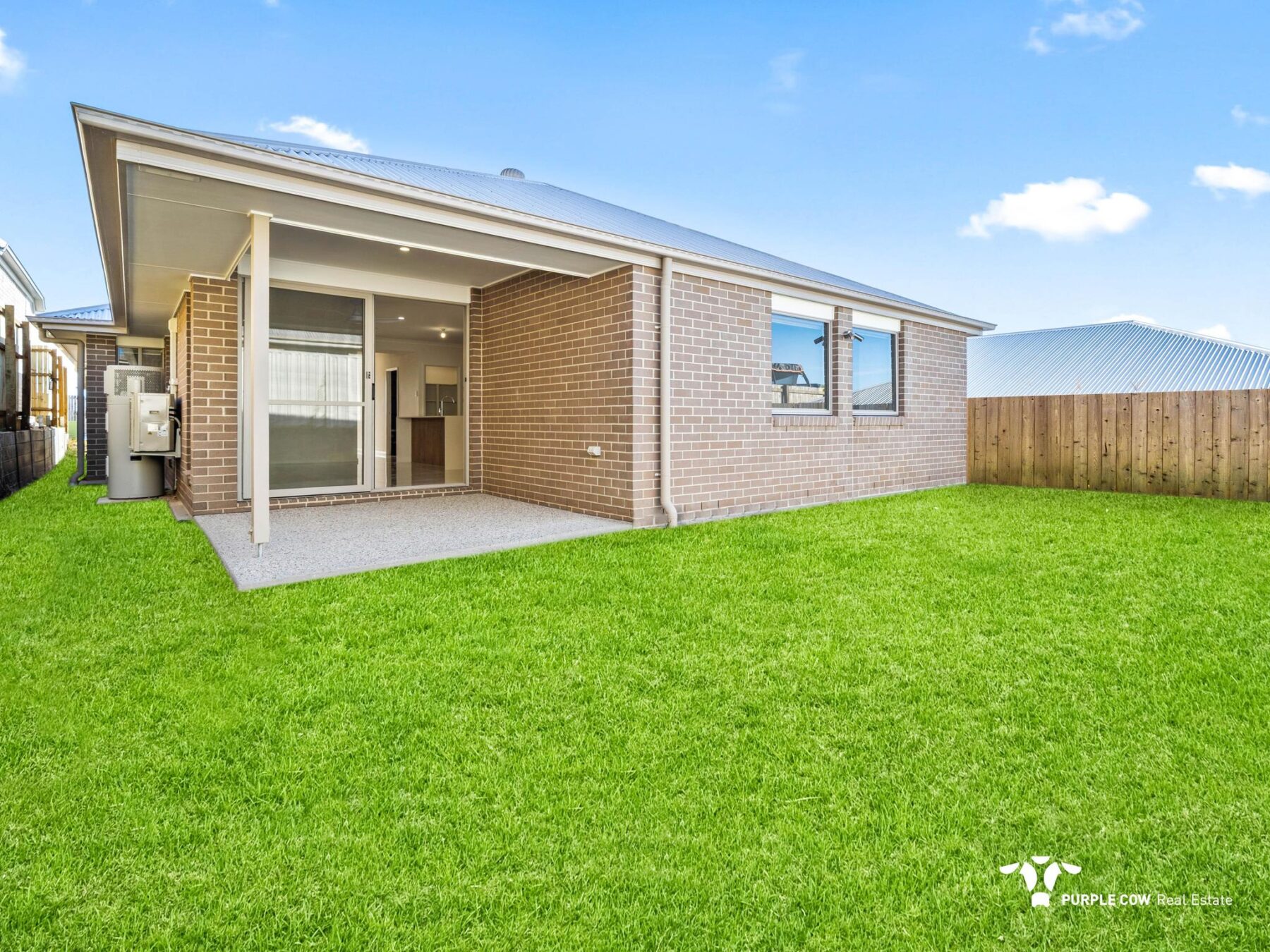 Rental: South Ripley, QLD, 4306 photo-9