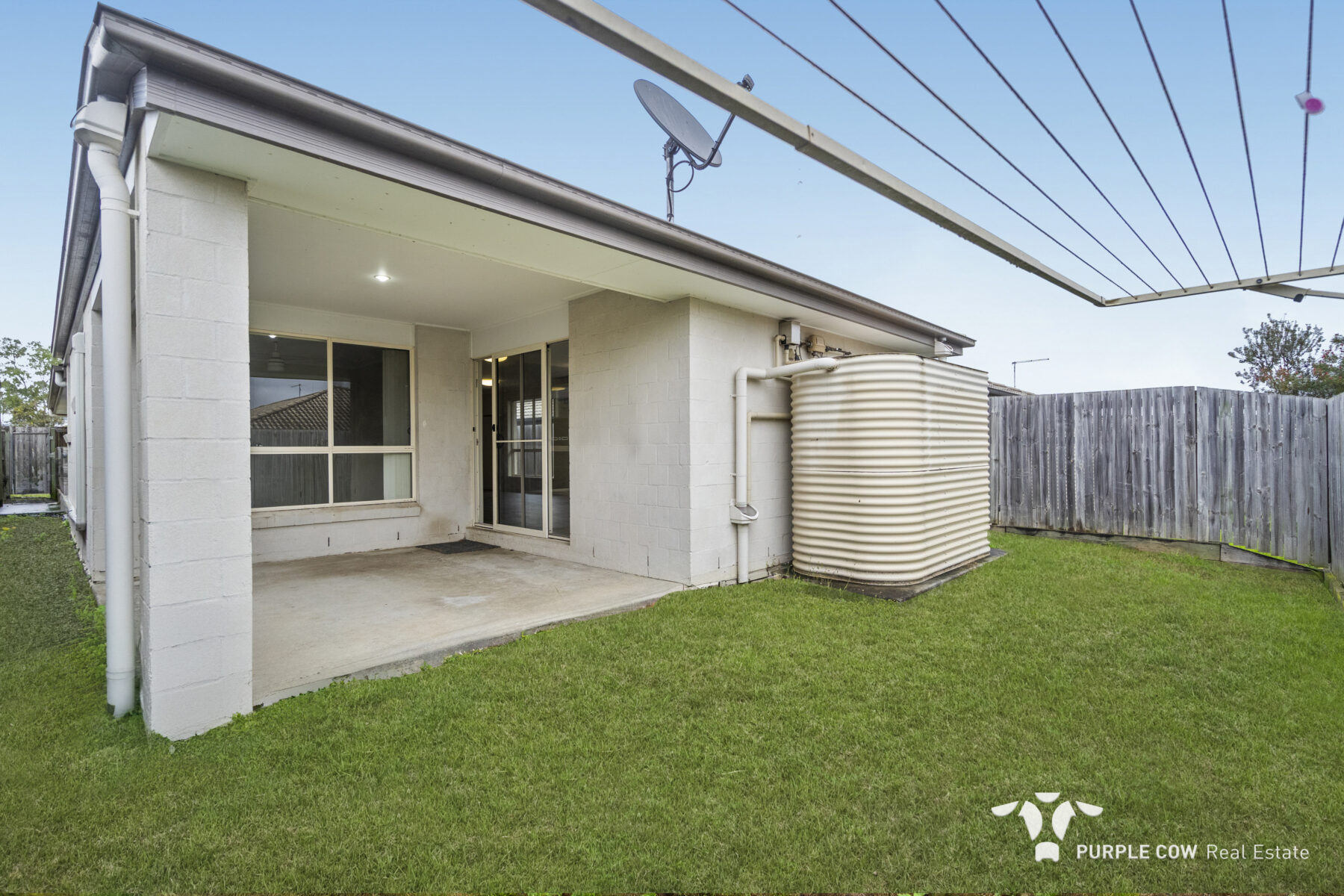 Rental: Augustine Heights, QLD, 4300 photo-13