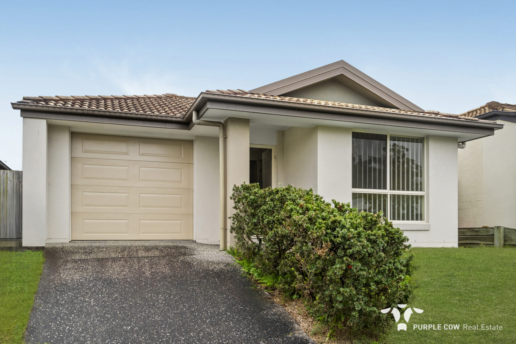 Rental: Augustine Heights, QLD, 4300 photo-15