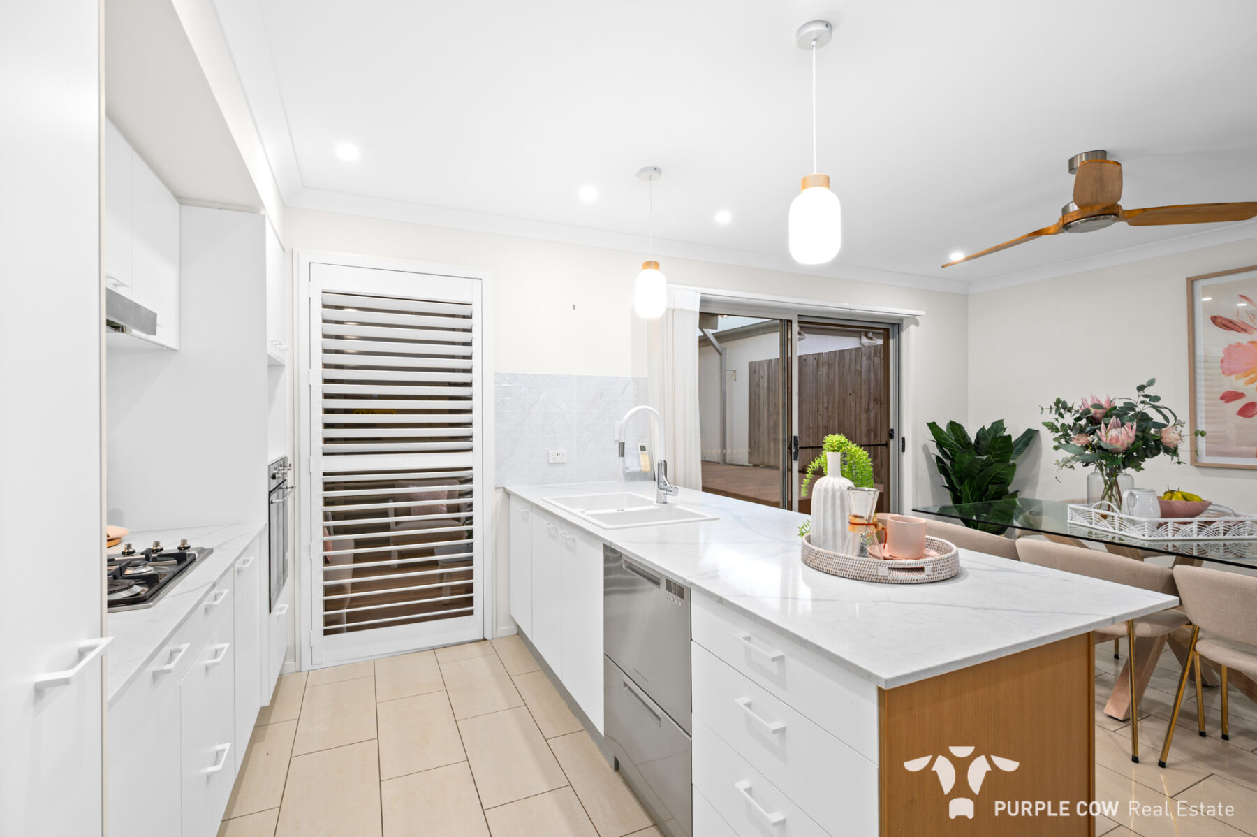 Property: 39 Melaleuca Drive, Brookwater, QLD, 4300 photo-2