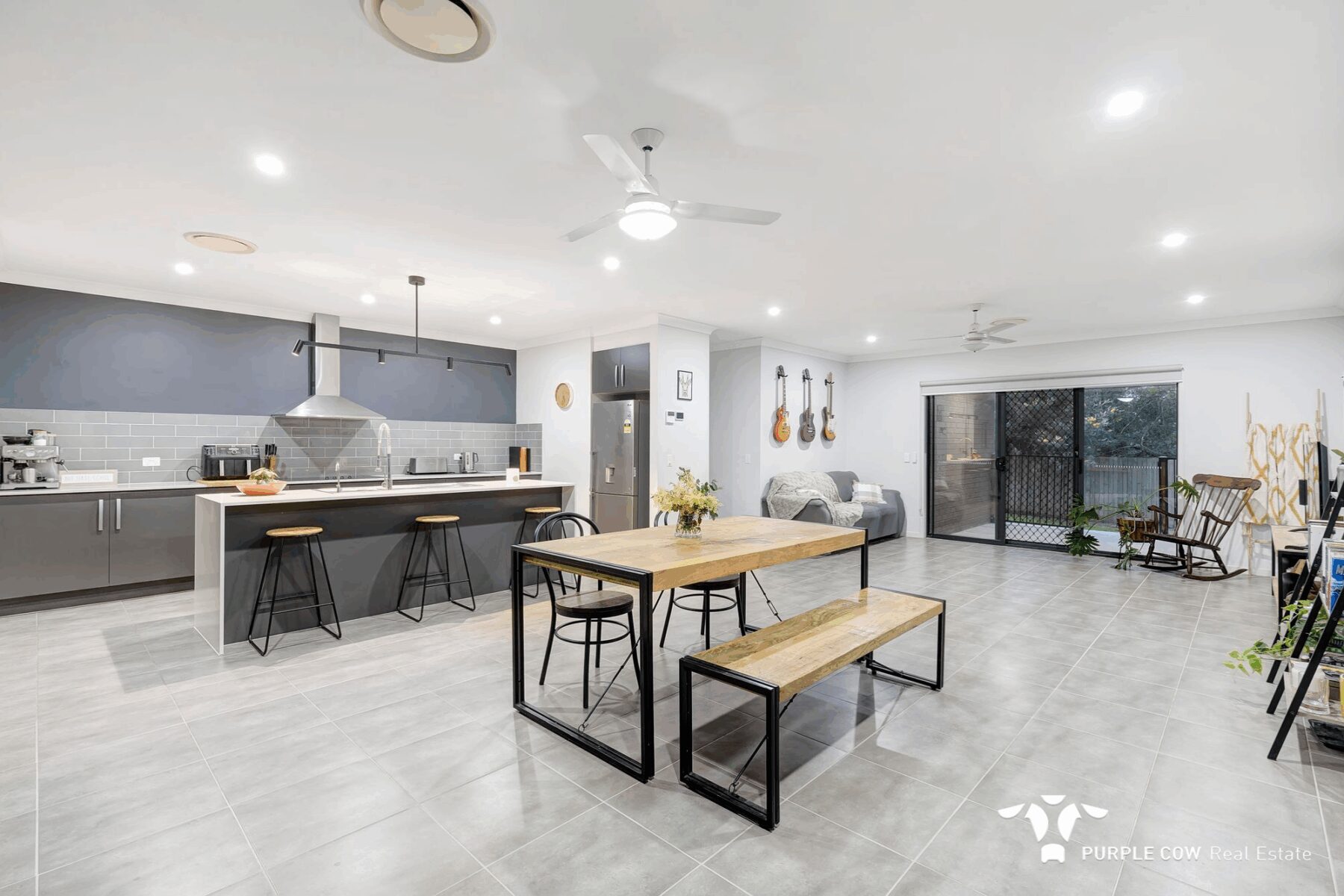 Property: 20 Swift Close, Redbank Plains, QLD, 4301 photo-4