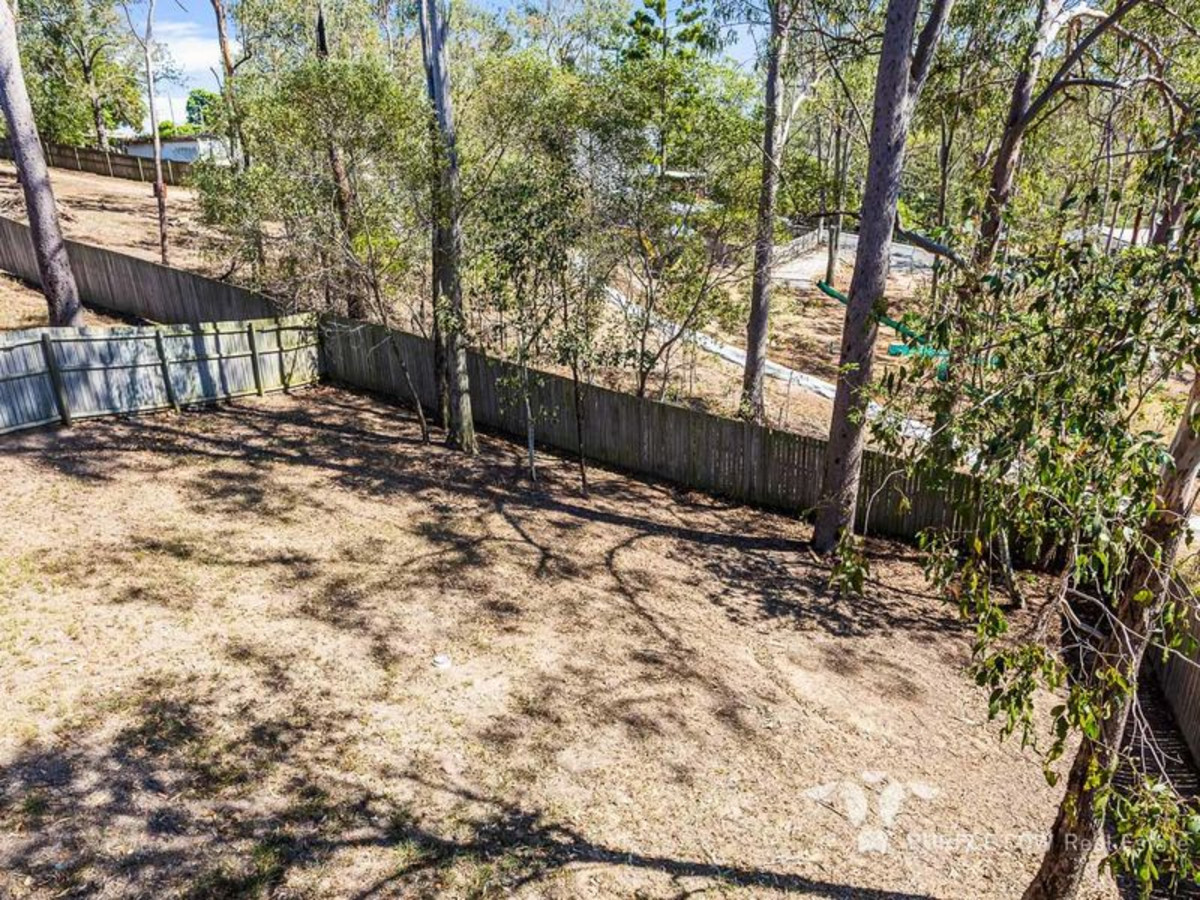 Rental: Goodna, QLD, 4300 photo-12