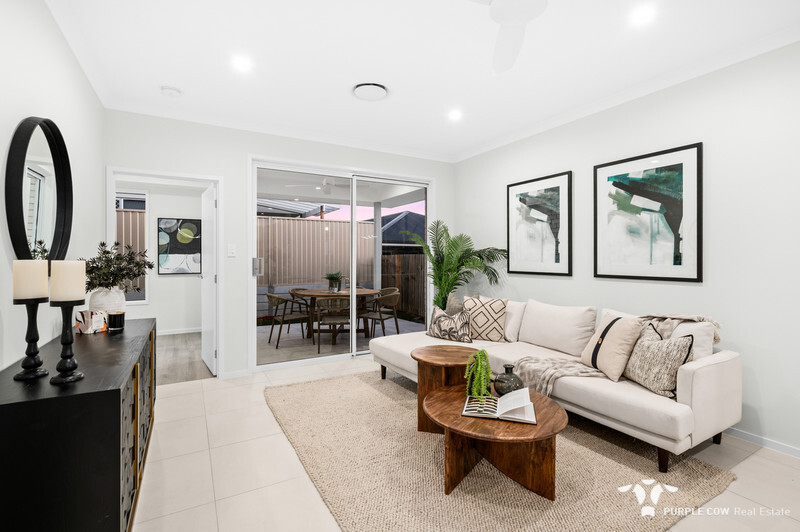 Rental: Spring Mountain, QLD, 4300 photo-4