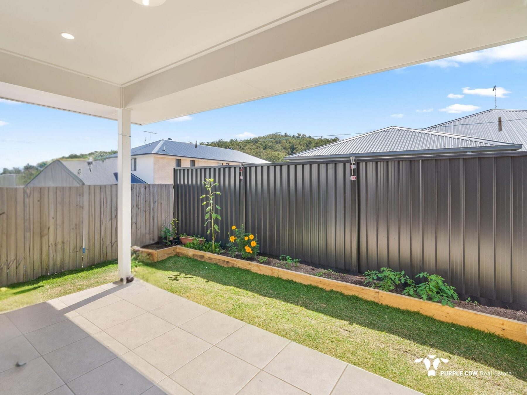 Rental: Spring Mountain, QLD, 4300 photo-11