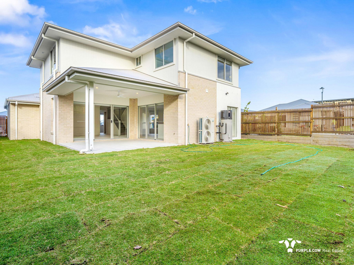 Rental: Greenbank, QLD, 4124 photo-9