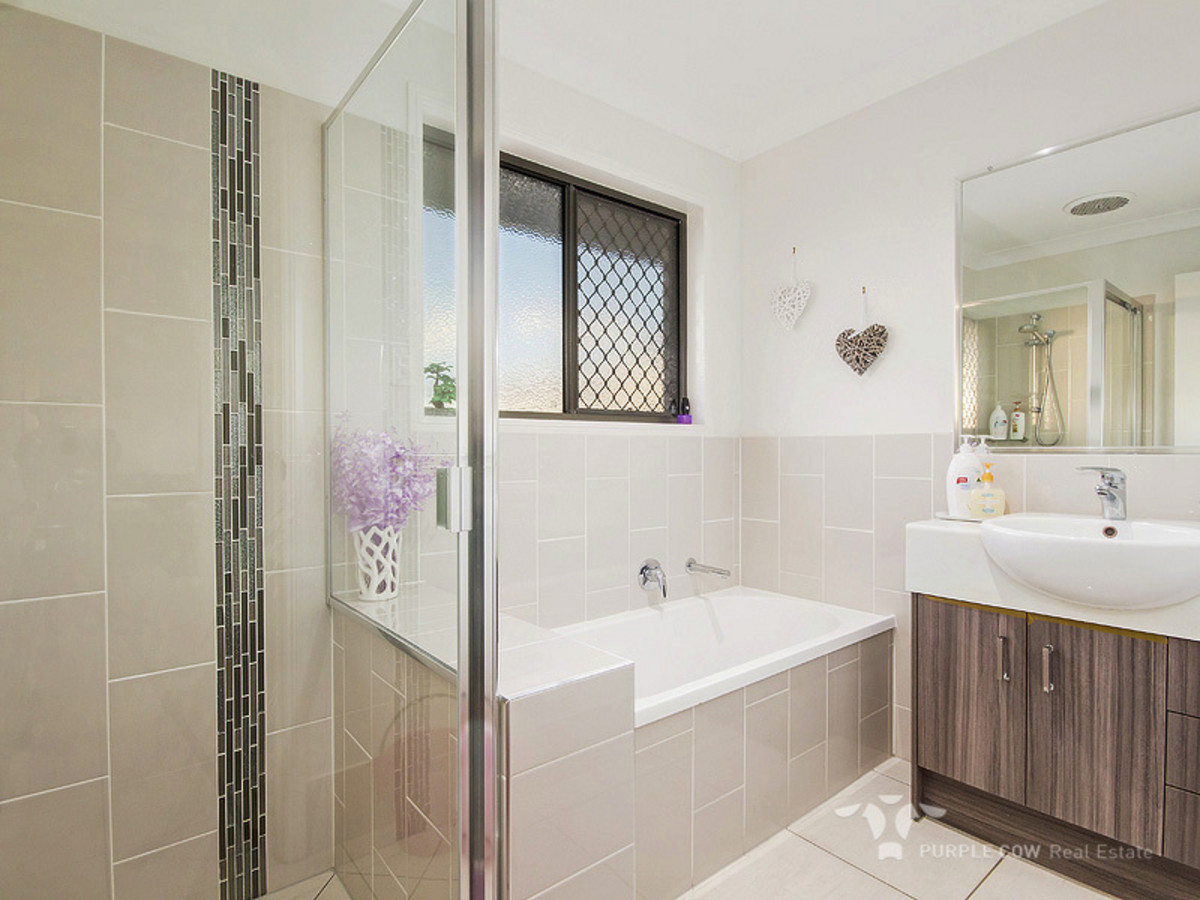 Rental: Springfield Lakes, QLD, 4300 photo-8