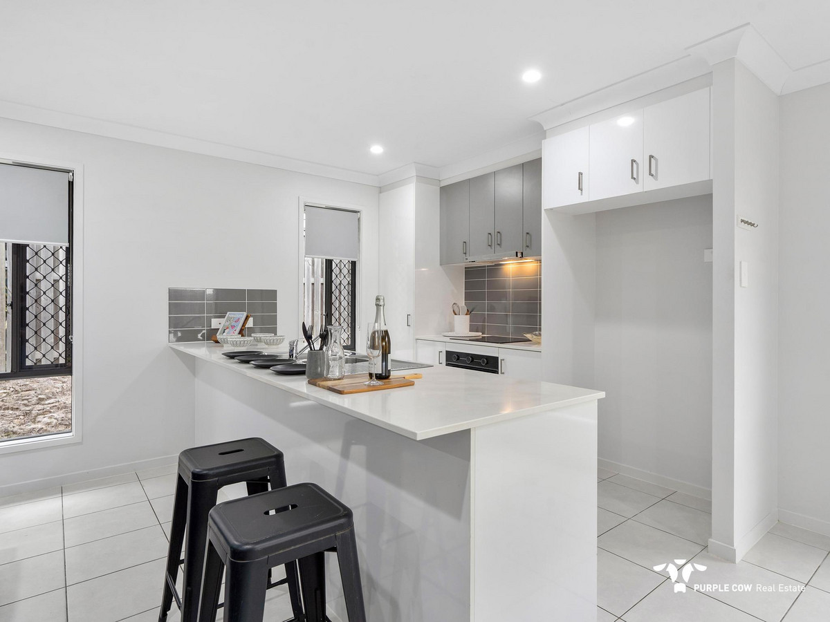 Rental: Karalee, QLD, 4306 photo-9