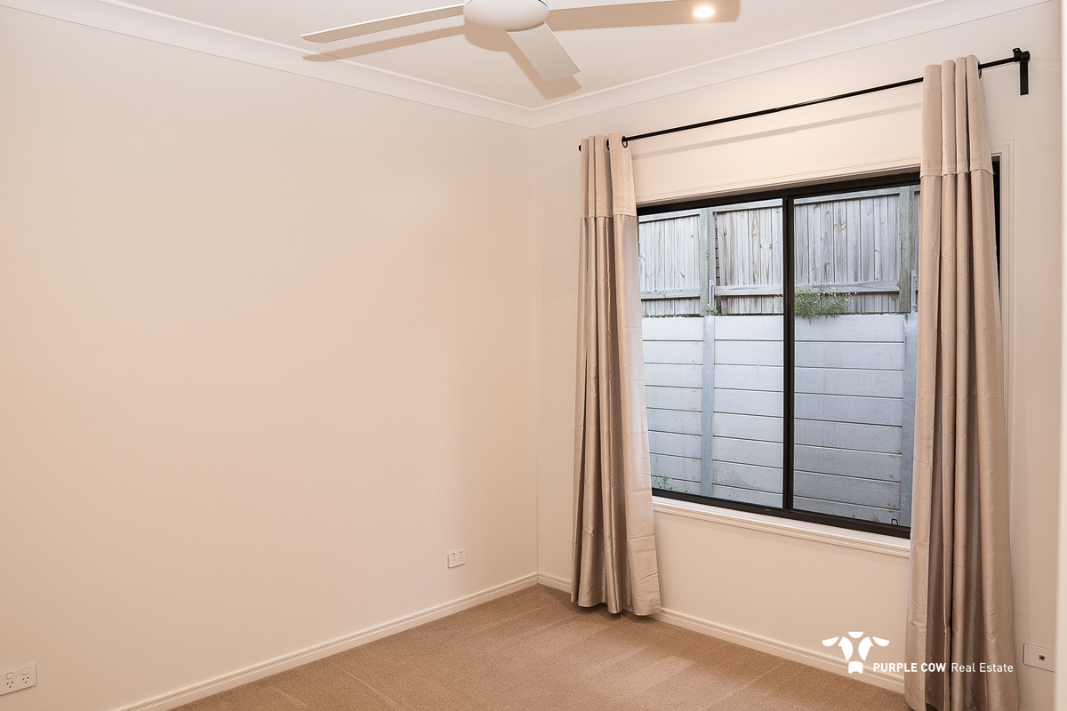 Rental: Spring Mountain, QLD, 4300 photo-4