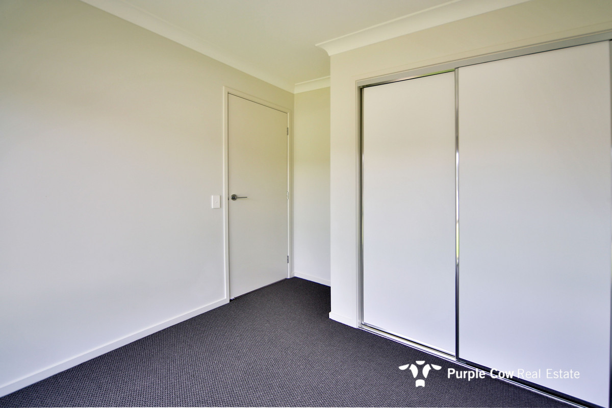Rental: South Ripley, QLD, 4306 photo-8