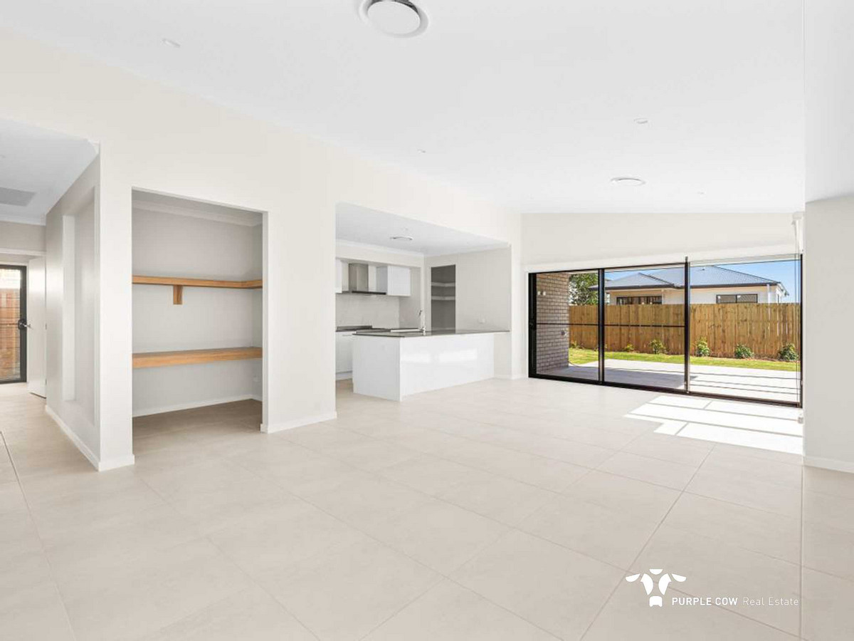 Rental: Bellbird Park, QLD, 4300 photo-7