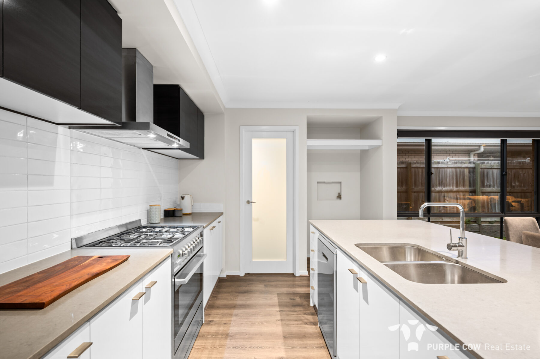 Rental: Greenbank, QLD, 4124 photo-13