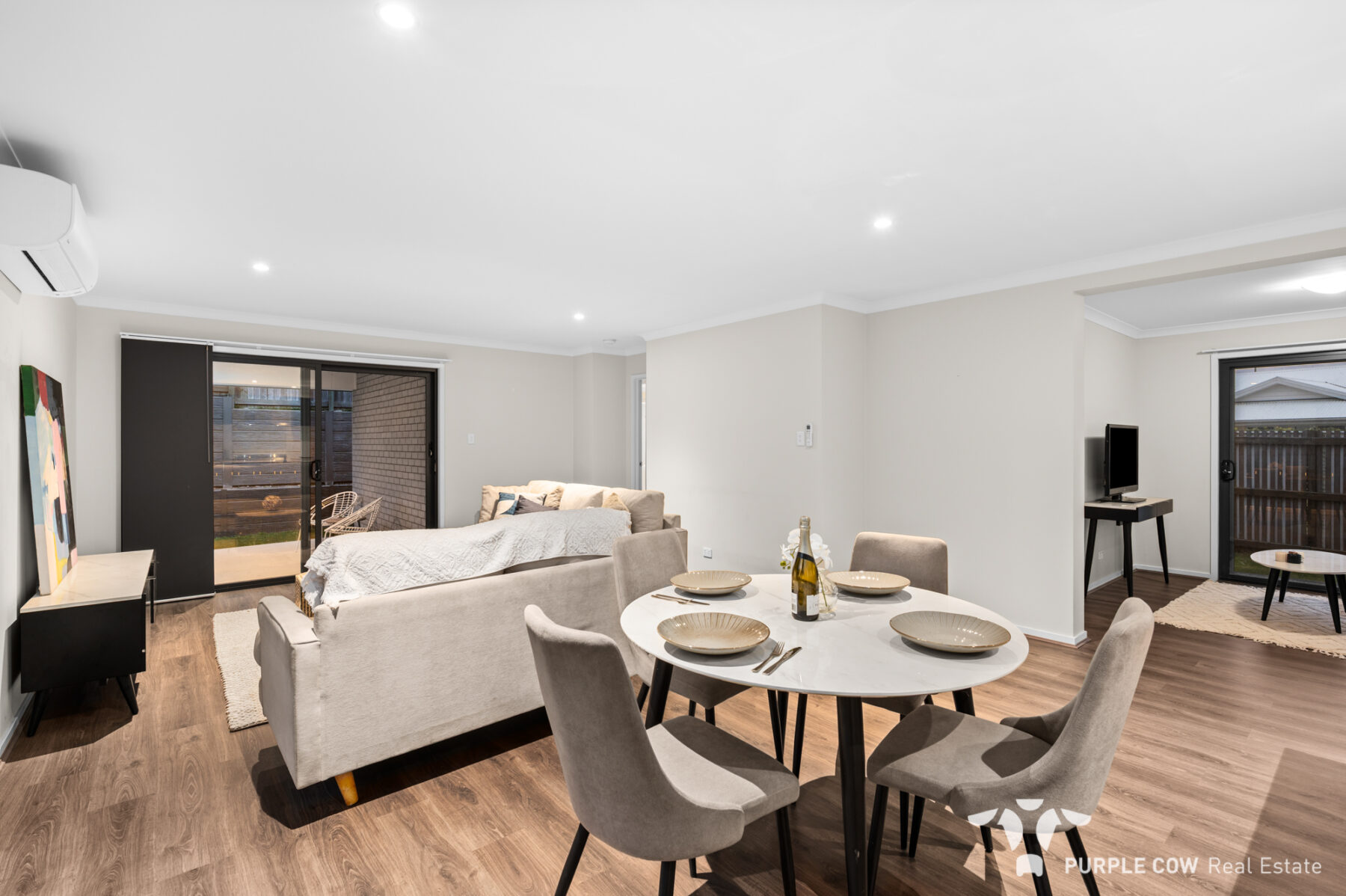 Rental: Greenbank, QLD, 4124 photo-14