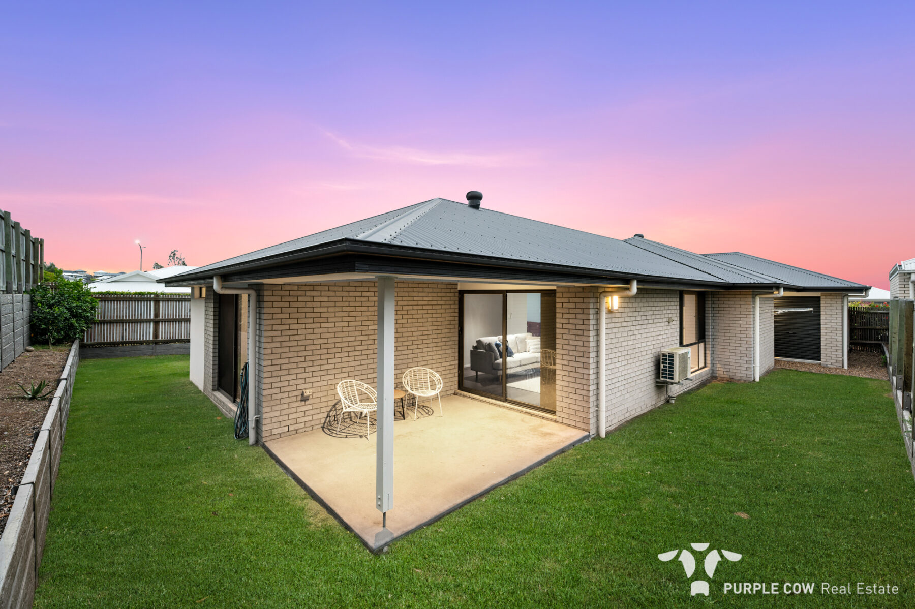 Rental: Greenbank, QLD, 4124 photo-17