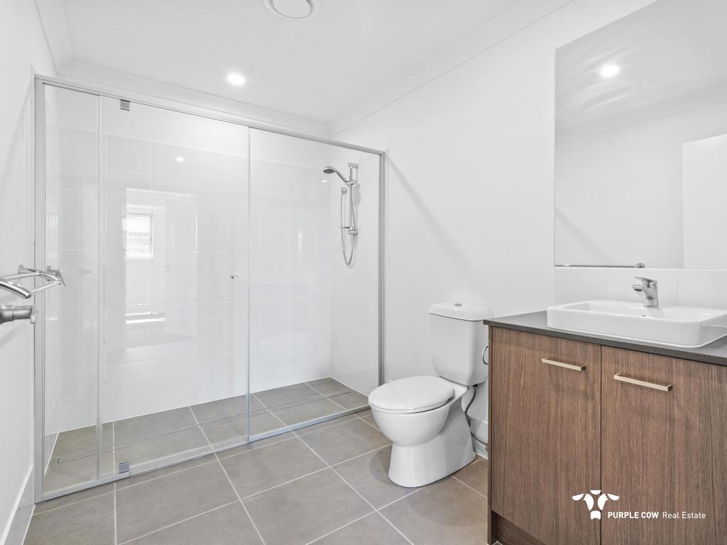 Rental: Plainland, QLD, 4341 photo-5