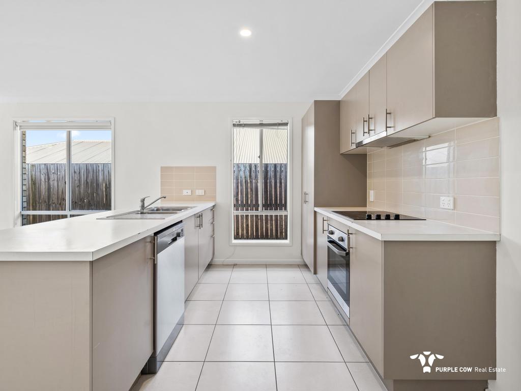 Rental: Leichhardt, QLD, 4305 photo-1