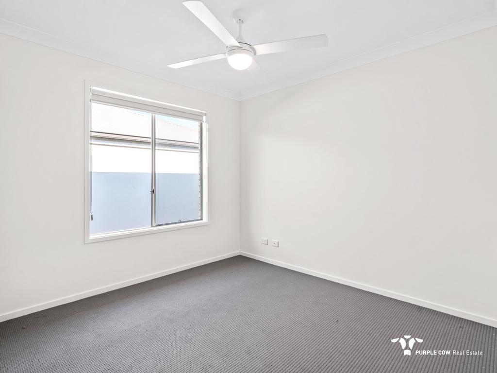 Rental: Leichhardt, QLD, 4305 photo-6