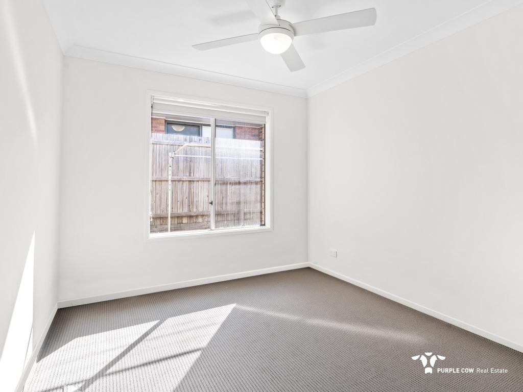 Rental: Leichhardt, QLD, 4305 photo-7