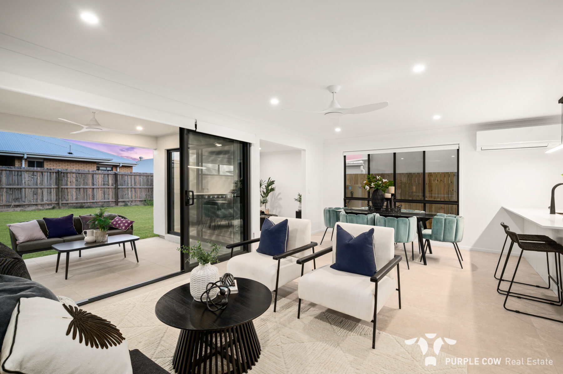 Rental: Spring Mountain, QLD, 4300 photo-2
