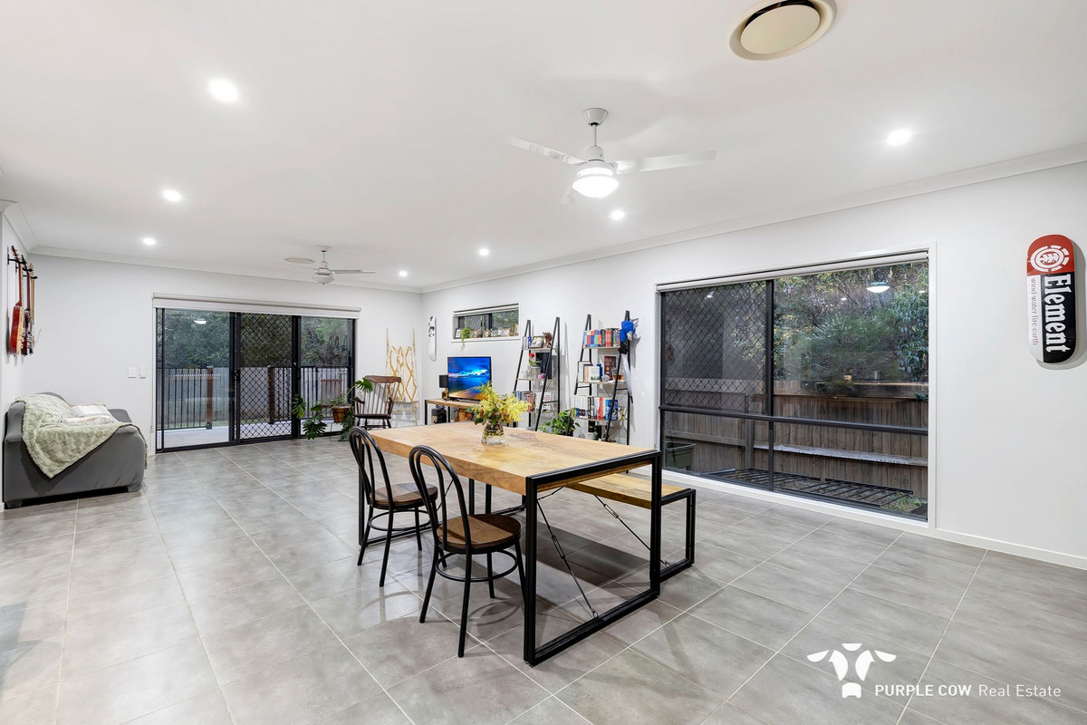 Rental: Redbank Plains, QLD, 4301 photo-3