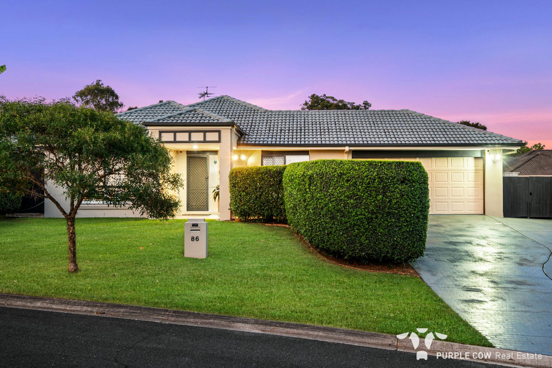 Property: 86 Claremont Parade, Forest Lake, QLD, 4078 photo-1