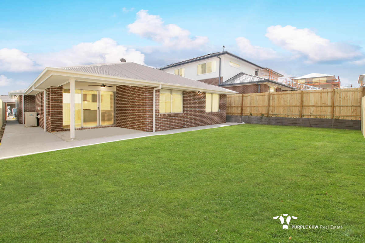 Rental: Greenbank, QLD, 4124 photo-1