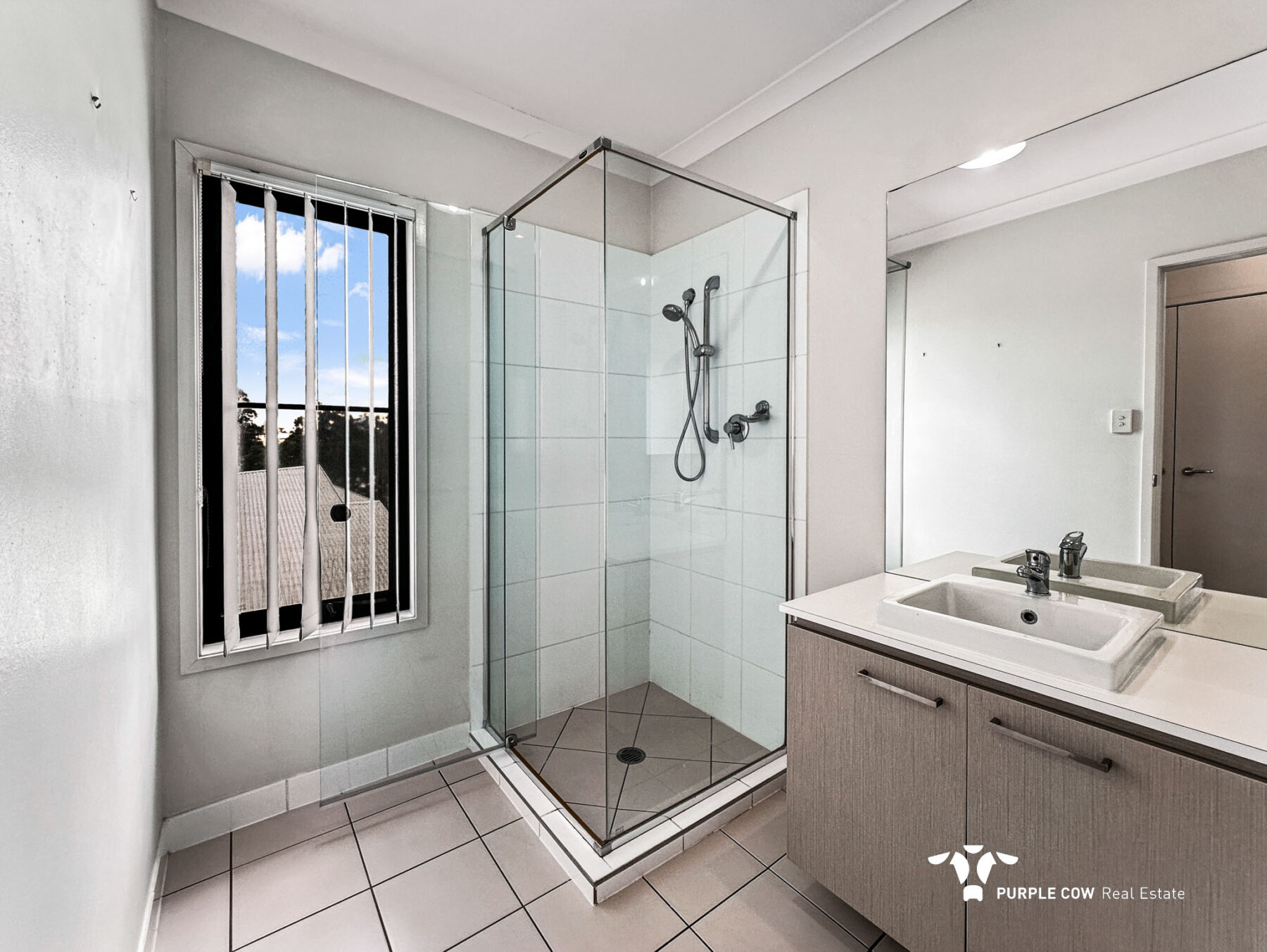 Property: 9 Hyde Avenue, Springfield Lakes, QLD, 4300 photo-6