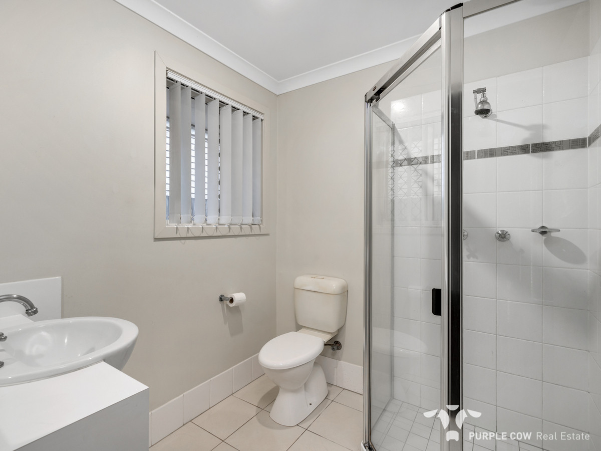 Rental: Redbank Plains, QLD, 4301 photo-4