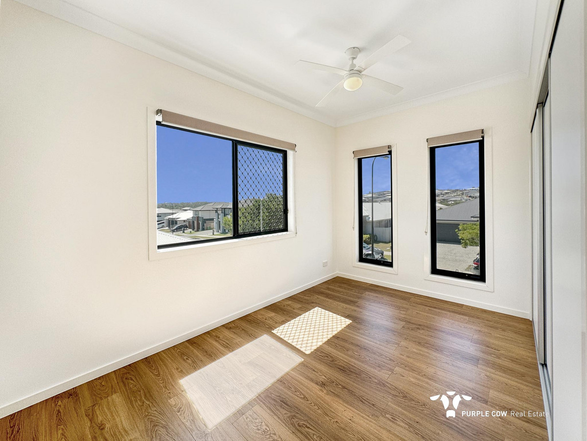 Rental: South Ripley, QLD, 4306 photo-7